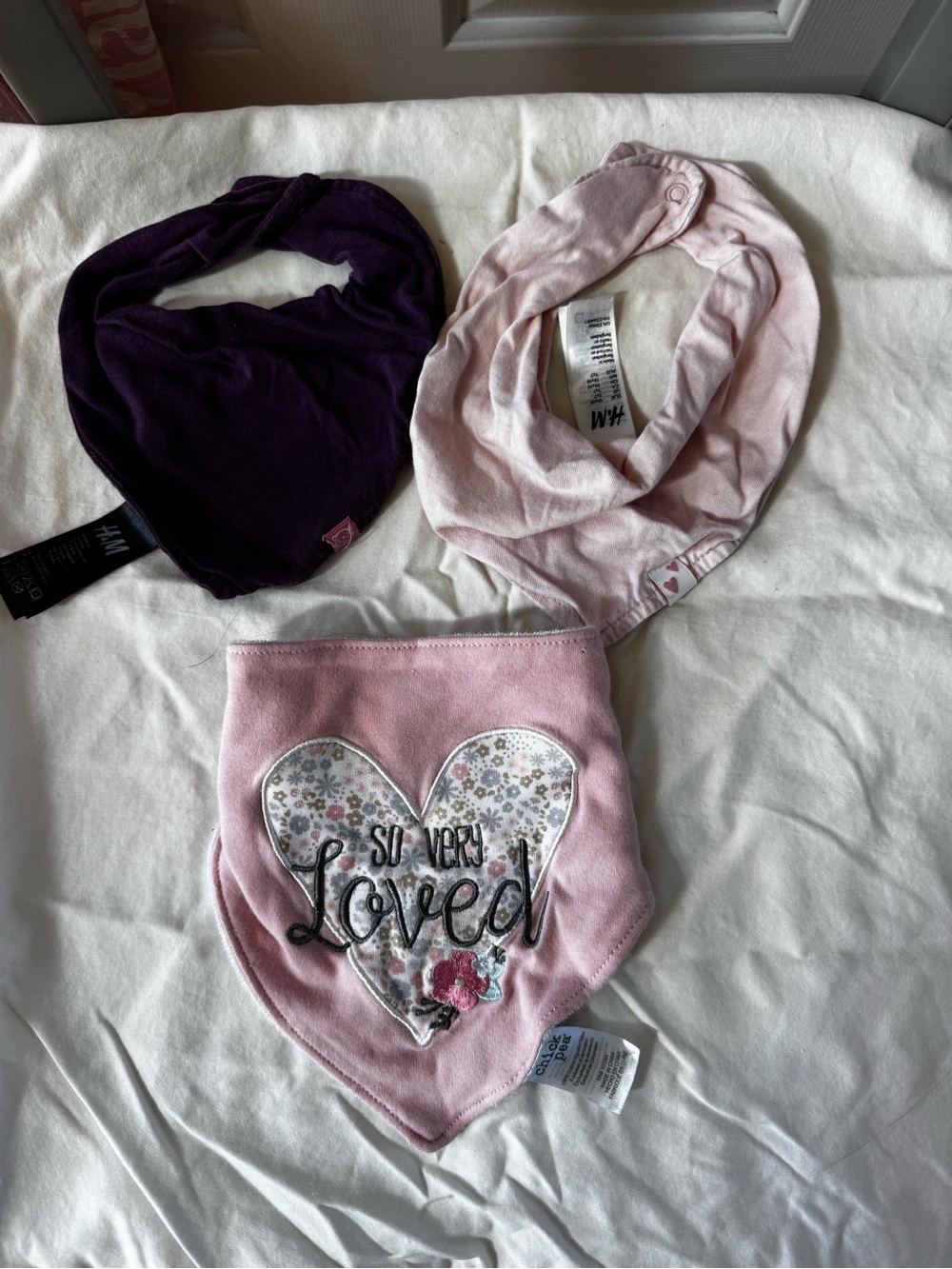 H&M Purple and Light Pink Baby Bandana Bibs - Floral Heart Design
